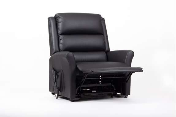 Alaska Extra Large AM-PVC Crib 5 Dual Motor Riser Recliner (Black)